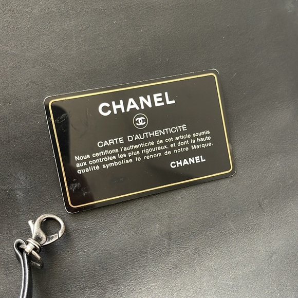 Chanel Le Boy handbag for sale, black with silver hardware. 100% authentic. - Picture 7 of 14